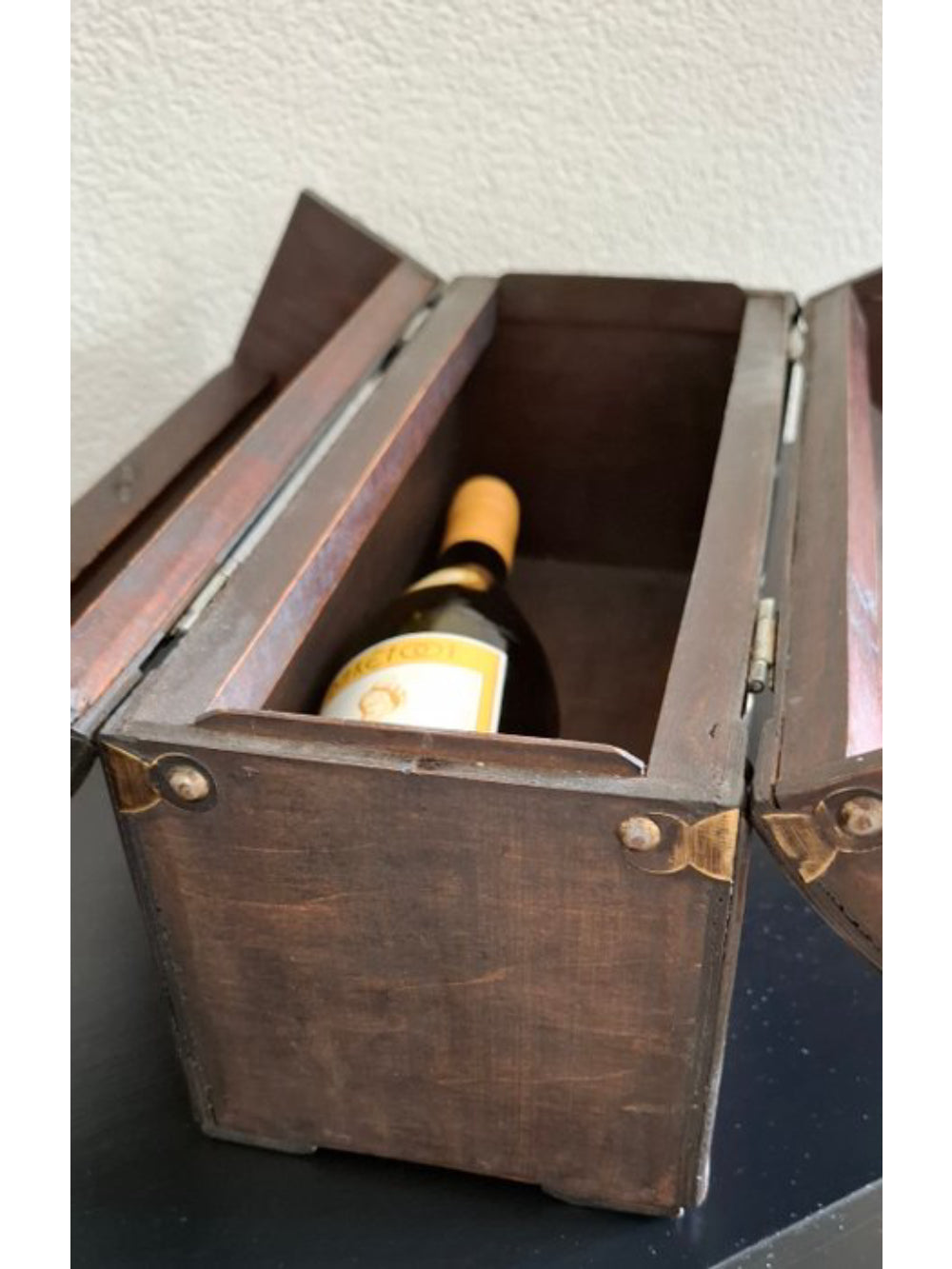 PORTA VINHOS DE MADEIRA PARA 03 GARRAFAS