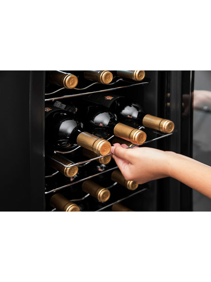 Adega Suggar Cannes 18 Garrafas Preta 110V AD1811PT