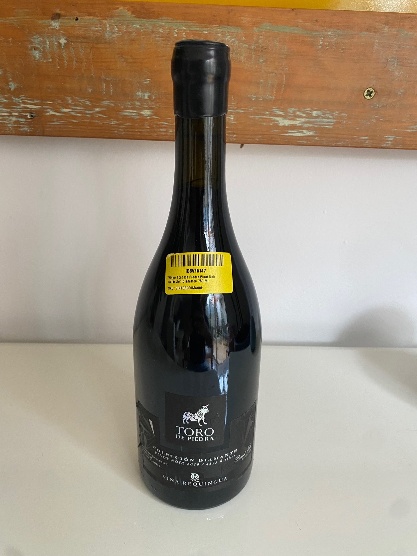 Toro de Piedra Colección Diamante Pinot Noir 2019