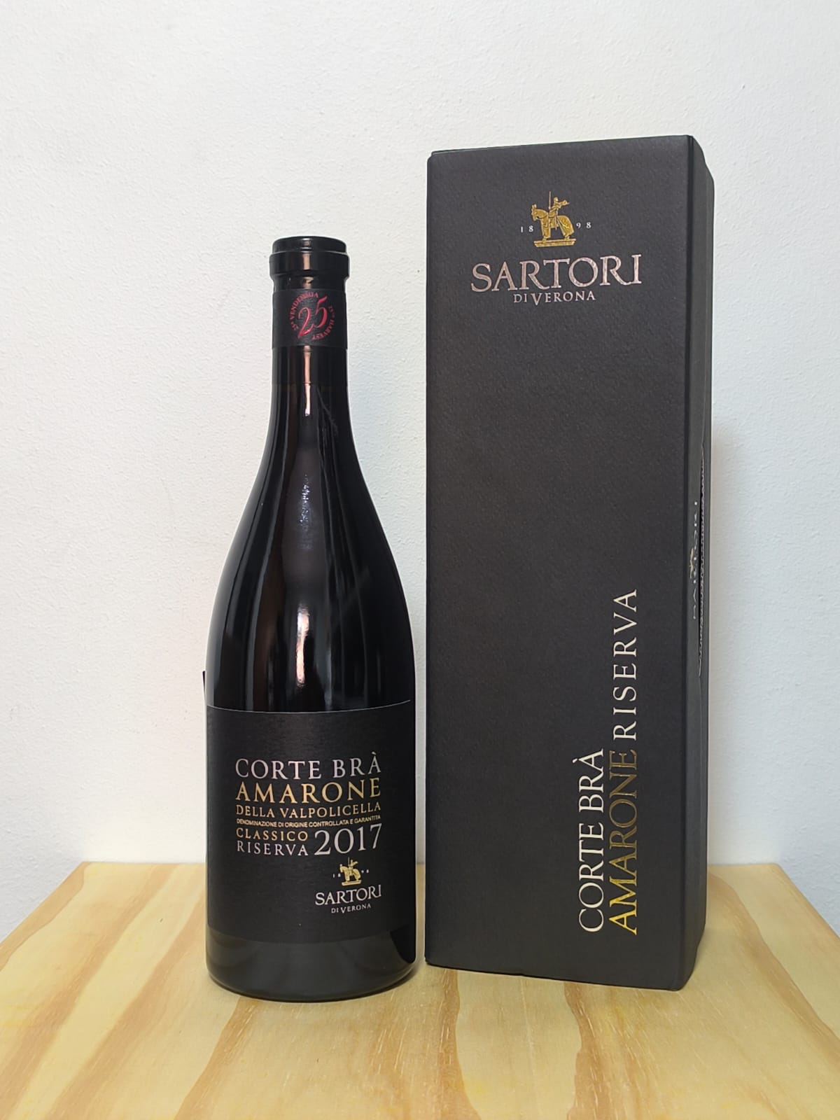 Corte Brà Amarone della Valpolicella Riserva 2017 (com box) – Veneto, Itália (750 ml)