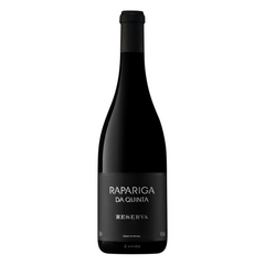 Rapariga Da Quinta Reserva - Português