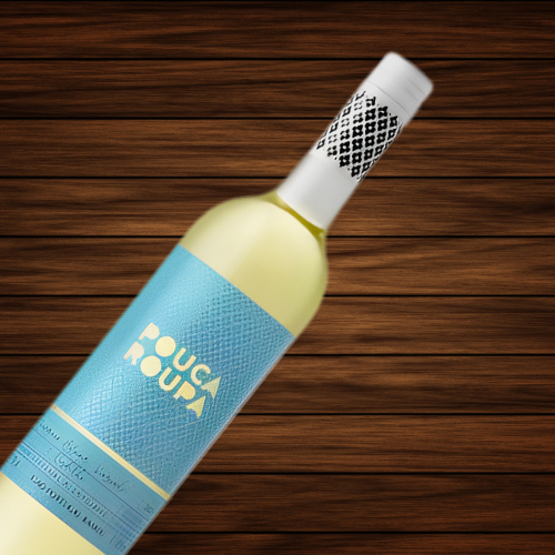 Pouca Roupa Branco - Português