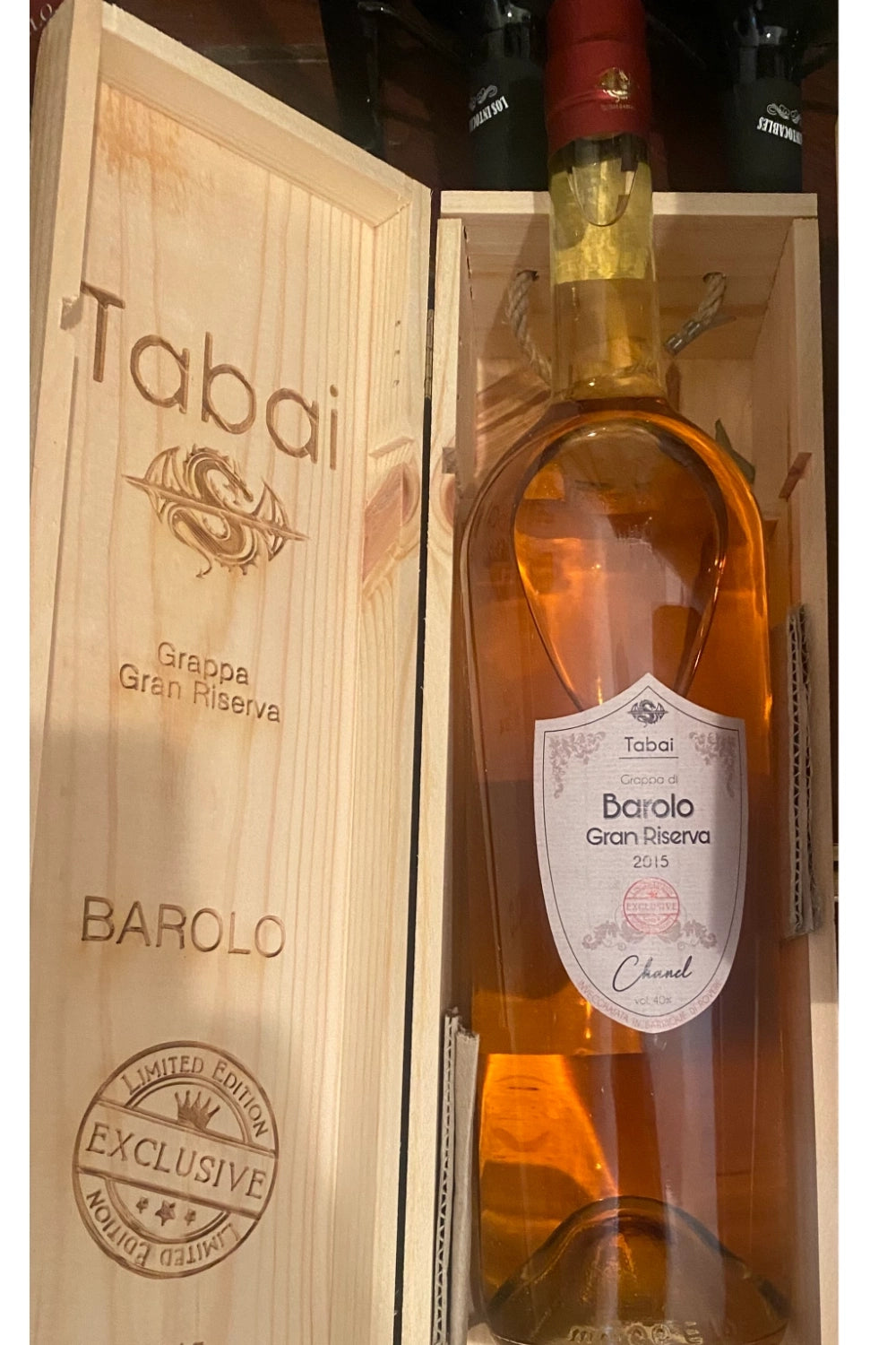 Grappa Di Barolo Gran Riserva ( Chanel)